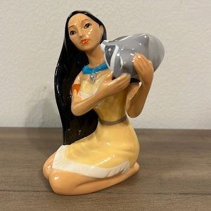 Vintage Disney Store Pocahontas and Meeko Figurine